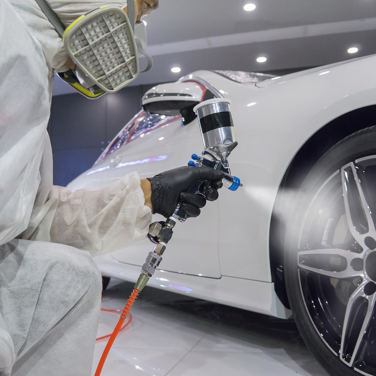 部品交換ではなく、鈑金・塗装で直せて安い!